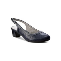 CLARA BARSON W17SS815-1. Niebieskie sandały damskie Clara Barson, bez wzorów, ze skóry ekologicznej, bez obcasa, bez zapięcia. Za 79,99 zł.