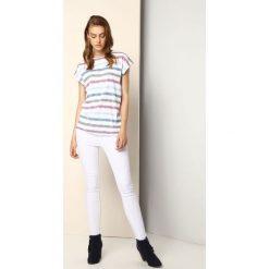 T-shirt krótki rękaw damski. Białe t-shirty damskie TROLL, s, w paski, z bawełny, sportowe. W wyprzedaży za 19,99 zł.