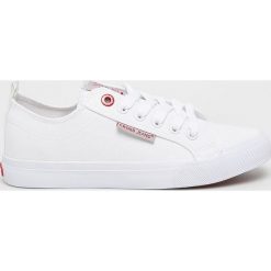 Cross Jeans - Tenisówki. Białe trampki i tenisówki damskie Cross Jeans, bez wzorów, z jeansu, bez zapięcia. Za 89,90 zł.