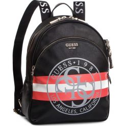 Plecak GUESS - Detal (AB) HWAB73 03330 BML. Czarne plecaki damskie Guess, z aplikacjami, ze skóry ekologicznej, klasyczne. Za 599,00 zł.