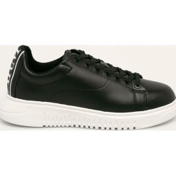 Emporio Armani - Buty. Czarne sneakersy męskie Emporio Armani, z okrągłym noskiem, bez zapięcia. Za 999,90 zł.