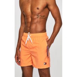 Tommy Hilfiger - Kąpielówki. Czerwone kąpielówki męskie TOMMY HILFIGER, xxl, bez wzorów. W wyprzedaży za 159,90 zł.