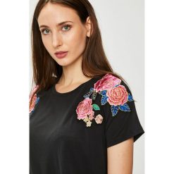 Silvian Heach - Top Alborada. Czarne topy damskie marki Silvian Heach, s, z poliesteru, z okrągłym kołnierzem. W wyprzedaży za 159,90 zł.