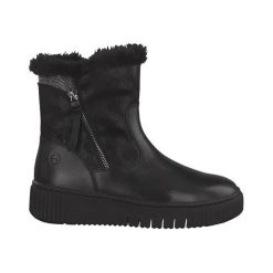 Tamaris Buty czarny female czarny 38. Czarne botki damskie Tamaris, z wełny, bez obcasa, na zamek. Za 399,00 zł.