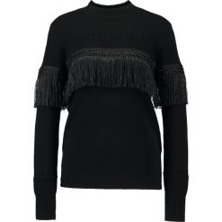 Swetry klasyczne damskie: YAS YASFRINGY Sweter black