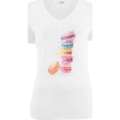 Shirt z wiskozy z motywem makaroników, krótki rękaw bonprix biały. Białe koszulki damskie marki bonprix, bez wzorów, z wiskozy, bez kołnierzyka, z krótkim rękawem. Za 44,99 zł.
