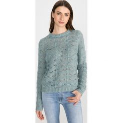 Vero Moda Areya Sweter Niebieski. Niebieskie bluzy damskie Vero Moda, xs, bez wzorów, z materiału, bez rękawów, bez kaptura. Za 175,95 zł.