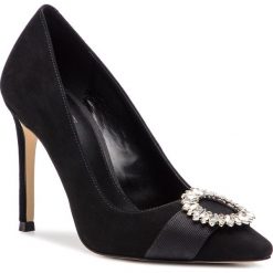 Szpilki MICHAEL MICHAEL KORS - Viola Pump 40R9VOHP2S Black. Czarne półbuty damskie MICHAEL Michael Kors, z aplikacjami, ze skóry, ze szpiczastym noskiem, bez obcasa, na obcasie, bez zapięcia. W wyprzedaży za 449,00 zł.