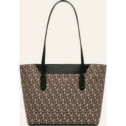 Dkny - Torebka. Pomarańczowe torby damskie na zakupy DKNY, bez wzorów, z poliesteru, na ramię, bez dodatków. W wyprzedaży za 699,90 zł.