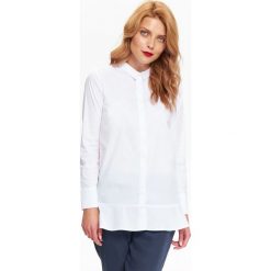 DŁUGA KOSZULA Z FALBANKĄ U DOŁU. Białe koszule body marki Top Secret, na jesień, eleganckie, z falbankami. W wyprzedaży za 39,99 zł.