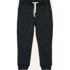 Tommy Hilfiger - Spodnie dziecięce 80-176 cm. Niebieskie dresy chłopięce z bawełny. Za 219,90 zł.