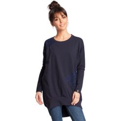 Jazmine bluza z koronką - granatowa. Bluzy damskie BE, s, w koronkowe wzory, z elastanu, bez rękawów, bez kaptura. Za 199,00 zł.