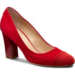 Półbuty SOLO FEMME - 97604-01-G23/G13-04-00 Czerwony. Czerwone półbuty damskie Solo Femme, z aplikacjami, ze skóry, eleganckie, bez obcasa, na obcasie, bez zapięcia. W wyprzedaży za 189,00 zł.