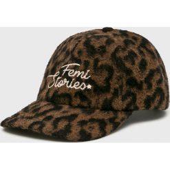 Femi Stories - Czapka Cito. Brązowe czapki z daszkiem damskie marki Femi Stories, z tkaniny. W wyprzedaży za 129,90 zł.