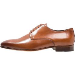 Buty wizytowe męskie: Avelar by PB VARGAS Eleganckie buty cognac