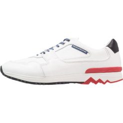 Floris van Bommel BIGGI Sneakersy niskie offwhite. Białe sneakersy męskie marki Floris van Bommel, bez wzorów, ze skóry, bez zapięcia. W wyprzedaży za 629,25 zł.