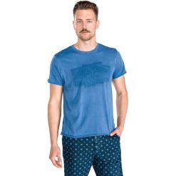 Pepe Jeans Izzo Koszulka Niebieski. Niebieskie podkoszulki męskie m, z nadrukiem, z bawełny, krótkie. Za 154,95 zł.