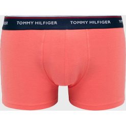 Tommy Hilfiger - Bokserki (3-pack). Bokserki męskie TOMMY HILFIGER, bez wzorów, z elastanu. W wyprzedaży za 129,90 zł.