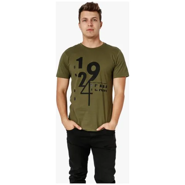 Umbro Koszulka Ss Strong , khaki, rozmiar M. Brązowe koszulki męskie Umbro, m, z nadrukiem, z bawełny, bez kołnierzyka, bez rękawów. W wyprzedaży za 31,99 zł.