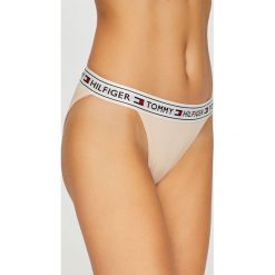 Tommy Hilfiger - Figi. Brązowe figi TOMMY HILFIGER, l, z bawełny. W wyprzedaży za 69,90 zł.