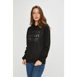Only Play - Bluza. Czarne bluzy damskie marki Only Play, s, z nadrukiem, z bawełny, bez rękawów, z kapturem. W wyprzedaży za 89,90 zł.