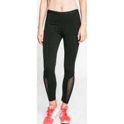 Guess Jeans - Legginsy. Szare jeansy damskie Guess Jeans. W wyprzedaży za 229,90 zł.