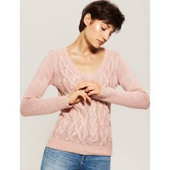 Sweter z warkoczami - Różowy. Czerwone swetry klasyczne damskie marki House, l. Za 59,99 zł.