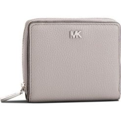Mały Portfel Damski MICHAEL MICHAEL KORS - Money Pieces 32F8SF6Z0L Pearl Grey. Szare portfele damskie marki House, z haftami. Za 429,00 zł.
