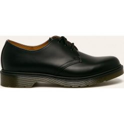 Dr Martens - Półbuty. Czarne mokasyny męskie Dr. Martens, ze skóry, casualowe, z okrągłym noskiem. W wyprzedaży za 499,90 zł.