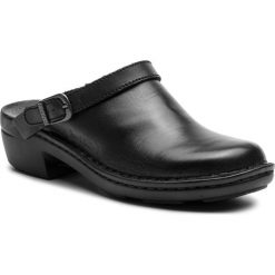 Klapki JOSEF SEIBEL - Betsy 95920 23 600 Schwarz. Czarne klapki damskie Josef Seibel, w paski, ze skóry, bez obcasa, na platformie. W wyprzedaży za 199,00 zł.