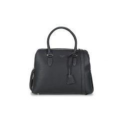 Torebki do ręki David Jones CM5349-BLACK. Czarne torebki klasyczne damskie David Jones, bez wzorów, do ręki, bez dodatków. Za 199,00 zł.