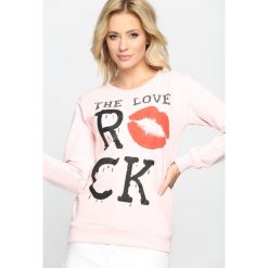 Bluzy damskie: Różowa Bluza Kiss Back