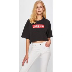 Levi's - Top. Czarne bluzki damskie Levi's®, s, z nadrukiem, z bawełny, z okrągłym kołnierzem. W wyprzedaży za 89,90 zł.