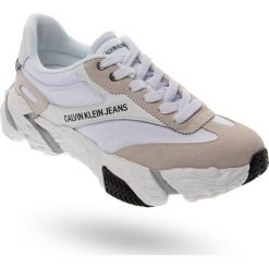 SNEAKERSY SIGMA Calvin Klein Jeans. Szare sneakersy damskie Calvin Klein Jeans, z jeansu. W wyprzedaży za 575,40 zł.