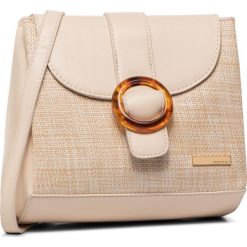 Torebka MONNARI - BAG3330-015 Beige. Brązowe listonoszki damskie Monnari, bez wzorów, ze skóry ekologicznej, bez dodatków. W wyprzedaży za 119,00 zł.