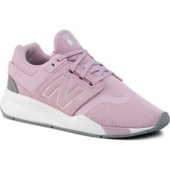 Sneakersy NEW BALANCE - GS247RU Różowy. Różowe półbuty damskie New Balance, na co dzień, bez wzorów, ze skóry ekologicznej, bez obcasa, na płaskiej podeszwie, bez zapięcia. Za 299,00 zł.