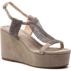 Sandały ALMA EN PENA - V19401 Suede Taupe. Szare klapki damskie Alma en Pena, bez wzorów, ze skóry, bez obcasa, na obcasie. Za 479,00 zł.