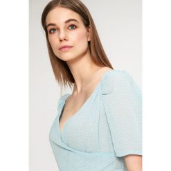 Answear - Sukienka. Różowe sukienki damskie ANSWEAR, na co dzień, s, bez wzorów, z poliesteru, eleganckie, z okrągłym kołnierzem, bez rękawów, mini, proste. W wyprzedaży za 129,90 zł.