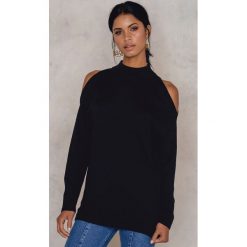 Bluzy damskie: NA-KD Bluza z półgolfem i wycięciami na ramionach - Black