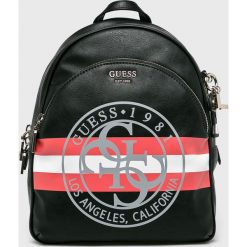 Guess Jeans - Plecak. Czarne plecaki damskie marki Guess Jeans, z aplikacjami, z bawełny. Za 599,90 zł.