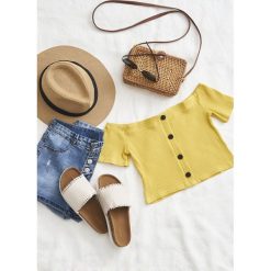 Żółty Top Turbid. Żółte bluzki damskie Renee, xl, bez wzorów, z dzianiny, bez kołnierzyka. Za 59,99 zł.