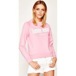 Bluza Tommy Jeans Chest Logo DW0DW07978. Czarne bluzy damskie Tommy Jeans, xl, bez wzorów, z bawełny, bez rękawów, bez kaptura. W wyprzedaży za 289,00 zł.