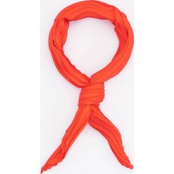 Plisowana apaszka - Czerwony. Czerwone apaszki damskie marki Reserved. Za 39,99 zł.