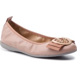 Baleriny LA BALLERINA - 20010-188B Blush. Różowe baleriny damskie La Ballerina, bez wzorów, ze skóry, bez obcasa, bez zapięcia. Za 369,00 zł.