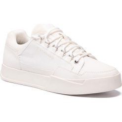 Sneakersy G-STAR RAW - Rackam Vodan Low D12500-A988-111 Milk. Białe sneakersy męskie G-Star RAW, na co dzień, bez wzorów, ze skóry ekologicznej, eleganckie, bez zapięcia. Za 429,00 zł.