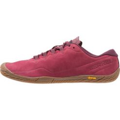 Merrell VAPOR GLOVE 3 LUNA Obuwie do biegania neutralne pomegranate. Niebieskie buty do biegania damskie marki Merrell, z materiału. Za 419,00 zł.