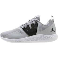 Jordan GRIND Obuwie do koszykówki wolf grey/black/white. Szare buty sportowe męskie marki Jordan, z materiału. Za 479,00 zł.
