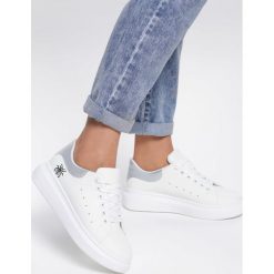 Srebrne Sneakersy Typology. Szare półbuty damskie Inny. Za 69,99 zł.