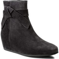 Botki HÖGL - 4-114422 Dark Grey 6600. Szare botki damskie marki HÖGL, ze skóry, na obcasie. W wyprzedaży za 399,00 zł.