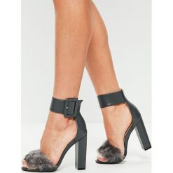 Missguided - Sandały. Szare klapki damskie Missguided, bez wzorów, ze skóry, bez obcasa, na obcasie. W wyprzedaży za 59,90 zł.